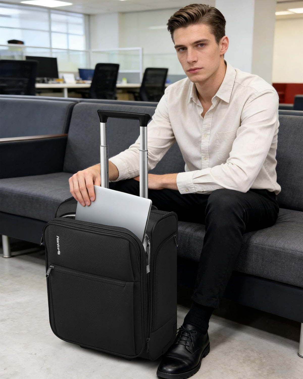 17 Inch Black Underseat Carry On Luggage with Wheels P842607