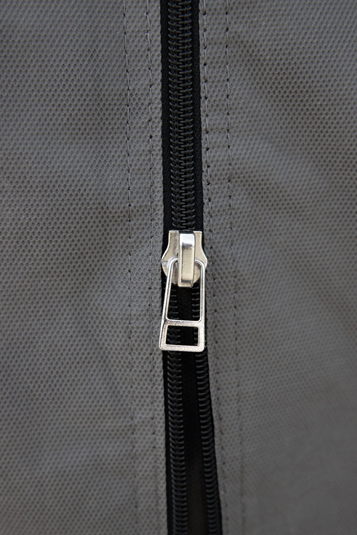 Polypropylene Camper RV Cover with Zipper Entry Doors and Air Vents M9842