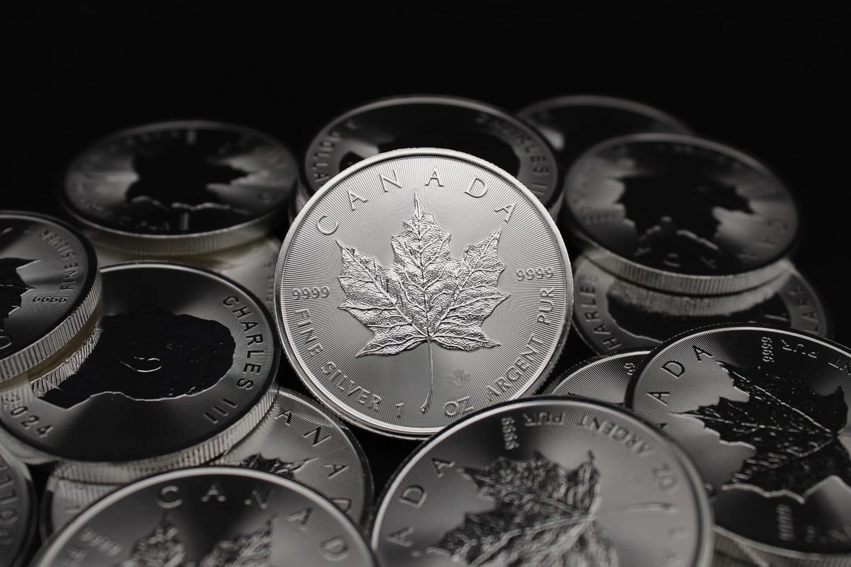 1 oz Canadian Silver Maple Leaf J84817