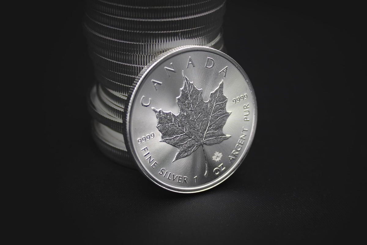 1 oz Canadian Silver Maple Leaf J84817